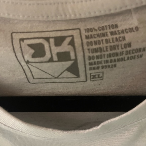 Guys top - Picture 3 of 3